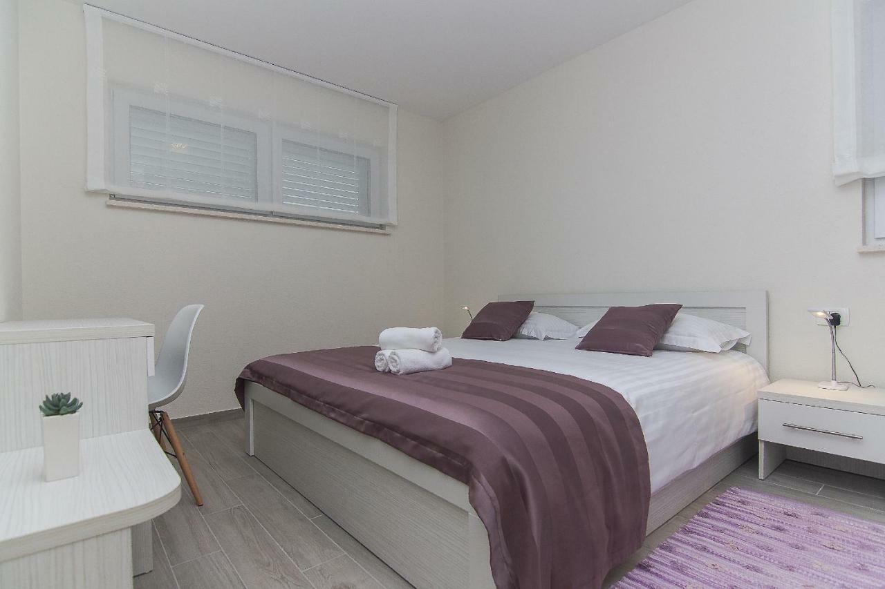 Rudez Apartment *